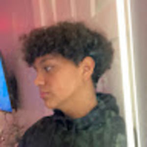 Meet your Posher, Nicholas